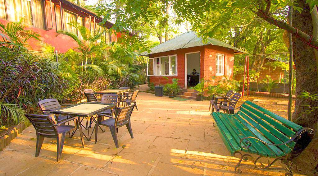 Radha Cottage Matheran Εξωτερικό φωτογραφία